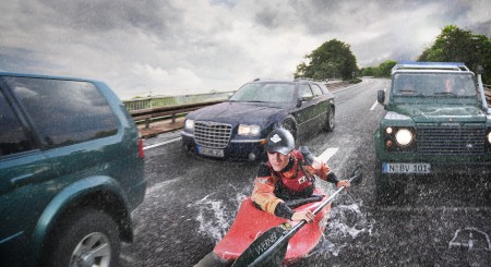 Mitm Kajak durchn Stau Mitm Kajak durchn Stau